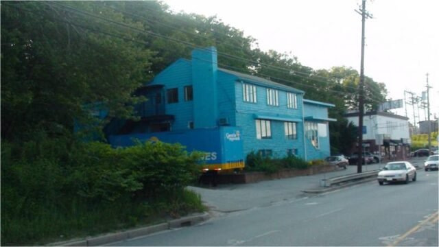 Burlington_31243111_std